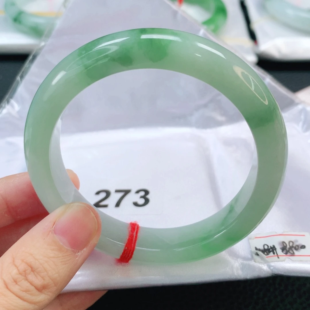 未镶嵌手镯翡翠缅甸58