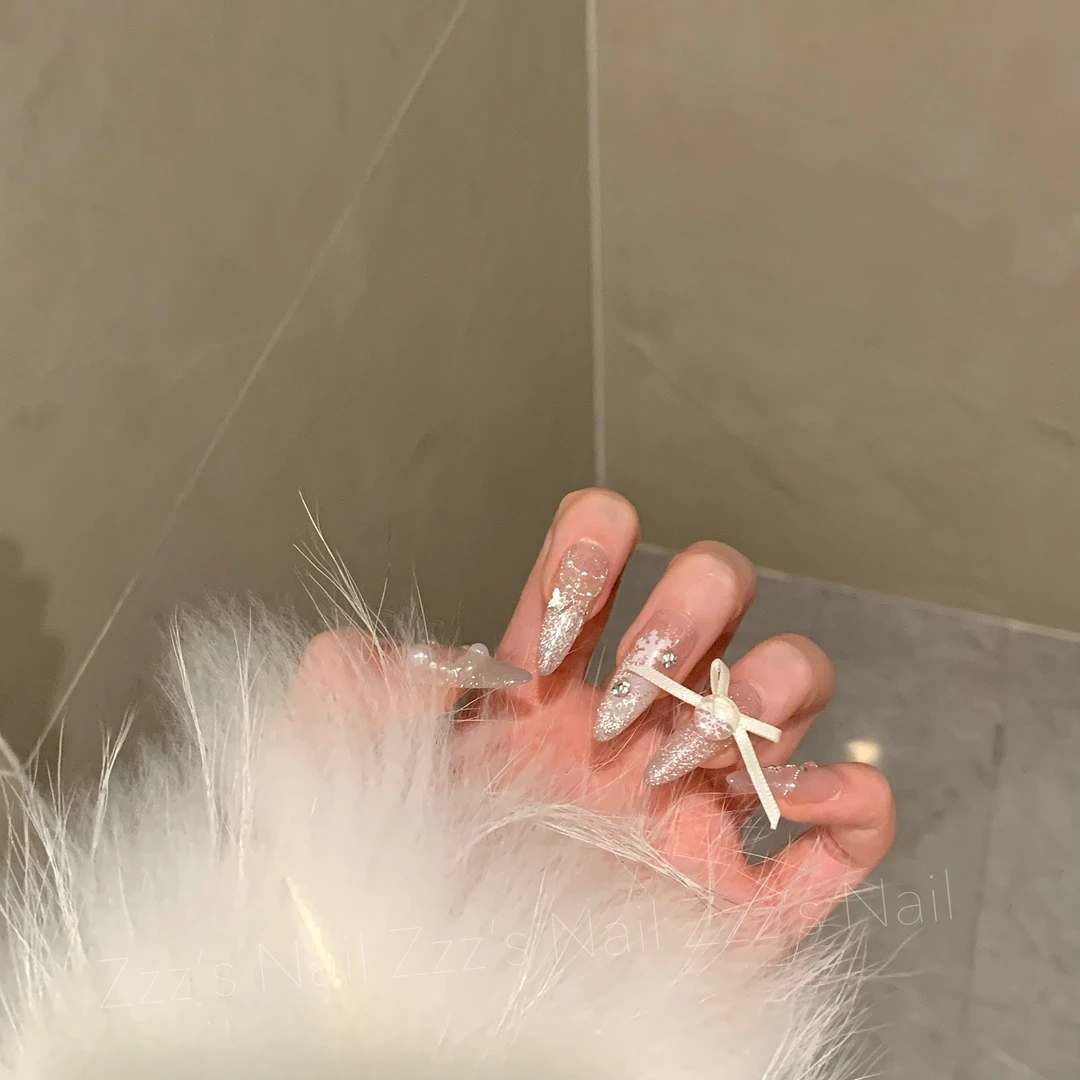【浪漫雪夜】上手贼美!推荐!下雪冬天氛围感 冰透气质 纯手工穿戴甲