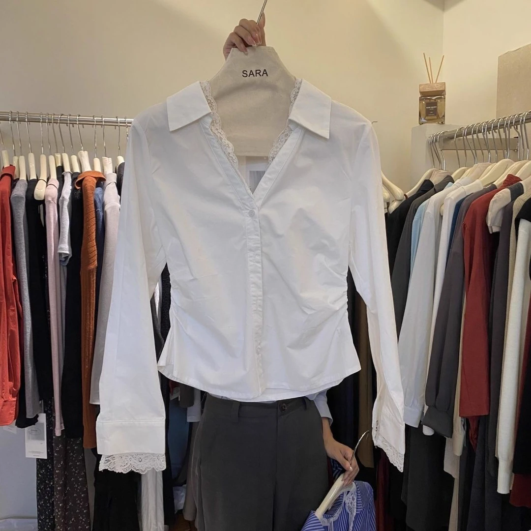 蕾丝花边条纹衬衫女秋季新款法式气质褶皱收腰显瘦POLO领上衣