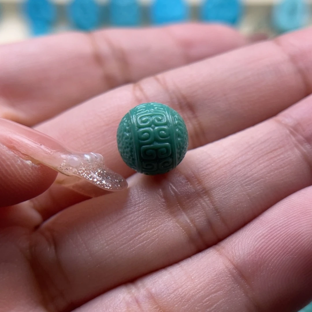 未镶嵌绿松石珠宝奇石