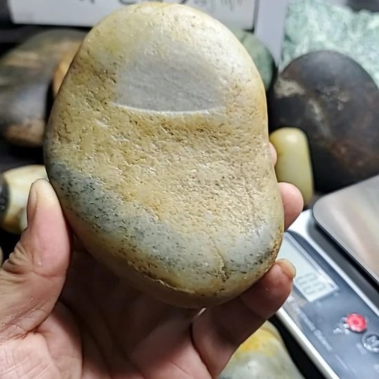 未镶嵌和田玉（糖玉）挂件