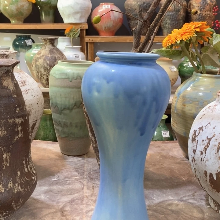 瓶高32。 9 景德镇陶瓷