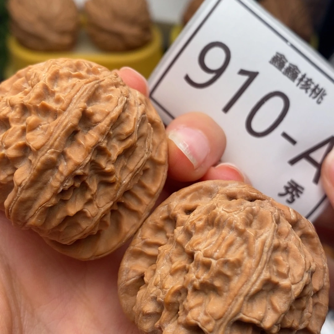 文玩核桃把件白狮子42……