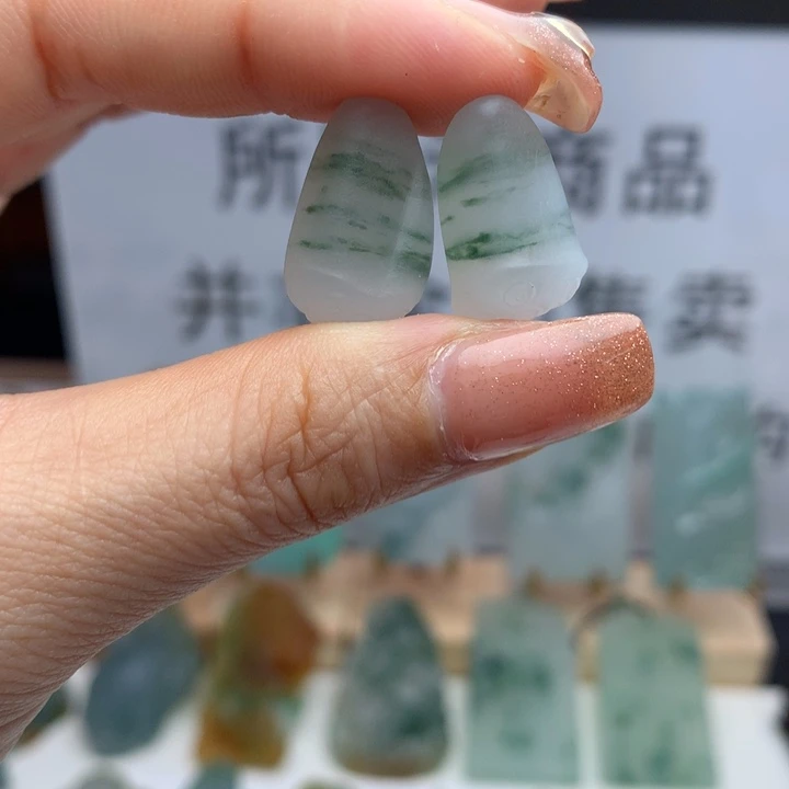 定制翡翠未镶嵌天然翡翠