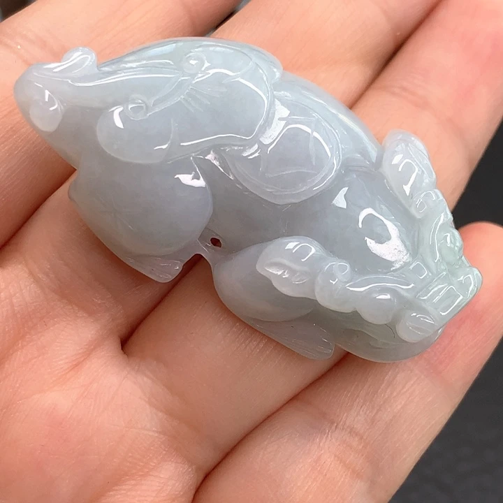 颈饰未镶嵌翡翠貔貅