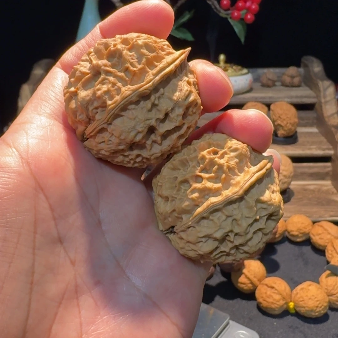 把件文玩核桃云南铁核桃32