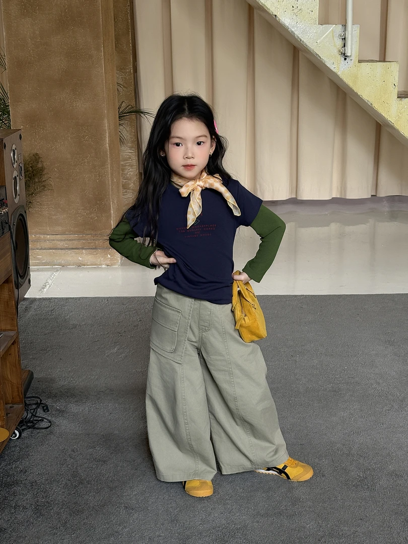 2025秋季新款女童韩版真两件长袖T恤女宝宝洋气时髦圆领上衣套装