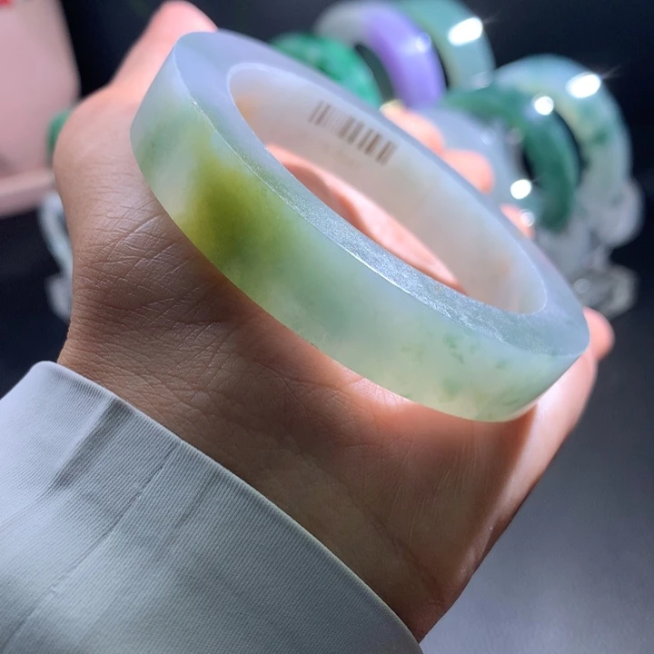未镶嵌翡翠定制翡翠