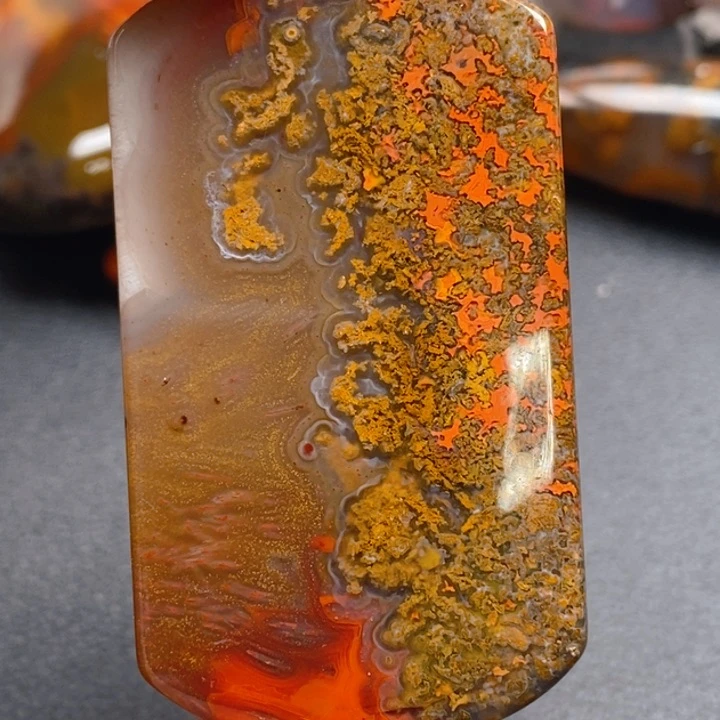 玛瑙/玉髓颈饰未镶嵌大**头