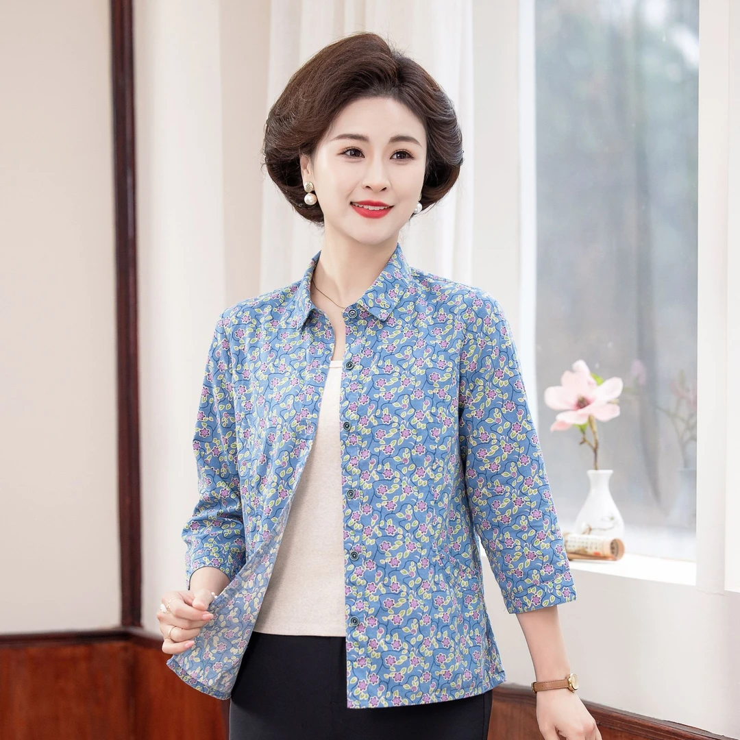 老年女式碎花纯棉衬衫新款妈妈夏装七分袖衬衣中老年奶奶大码衣服