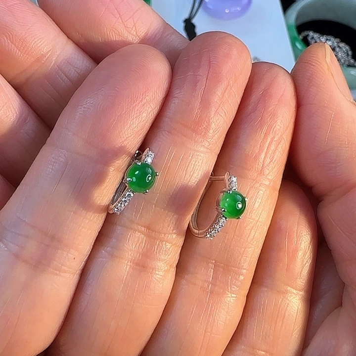 翡翠耳饰18K金镶嵌耳扣