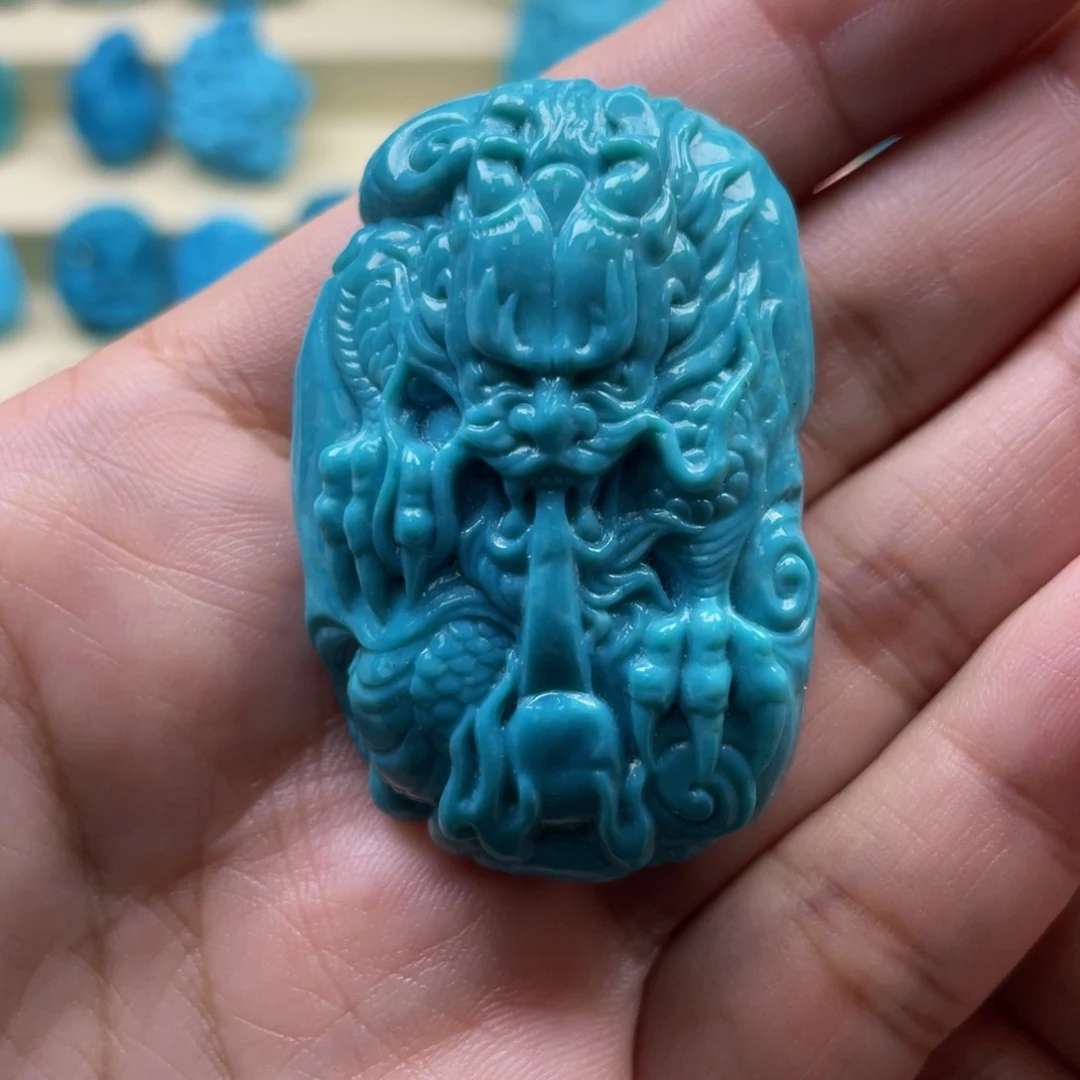 未镶嵌绿松石珠宝奇石