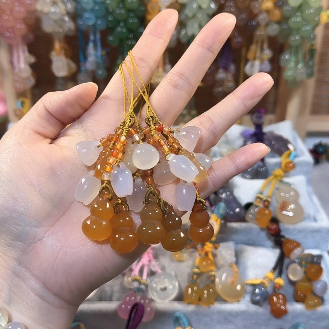 玛瑙/玉髓手机挂件福利款通货料子不挑带有包容点未镶嵌