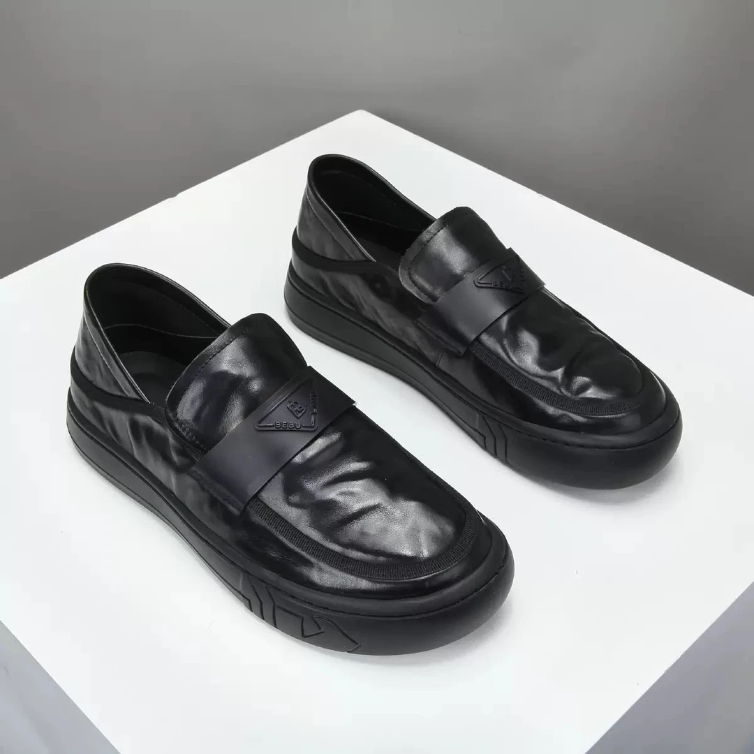 男鞋2025春夏新款头层牛皮轻便软底复古一脚蹬真皮透气休闲乐福鞋