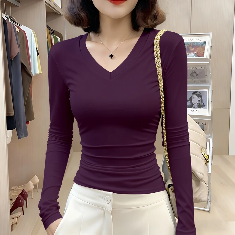 V领长袖t恤女2025秋冬新款修身显瘦鸡心领内搭薄款百搭打底衫潮