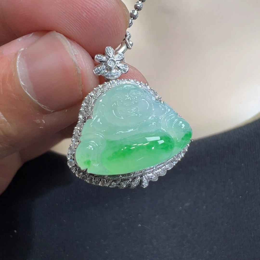 翡翠吊坠(不含链)18K金镶嵌