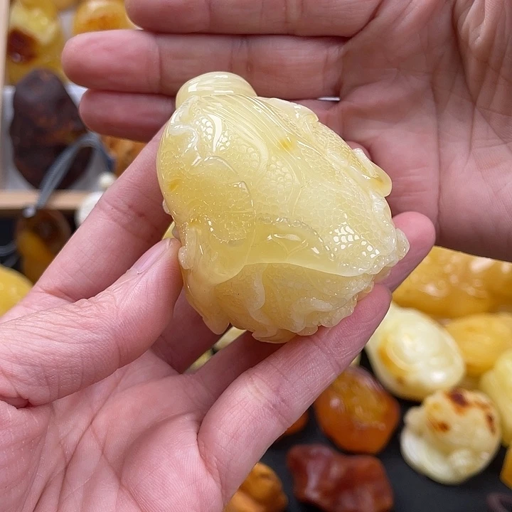 蜜蜡项链未镶嵌清*62.3克