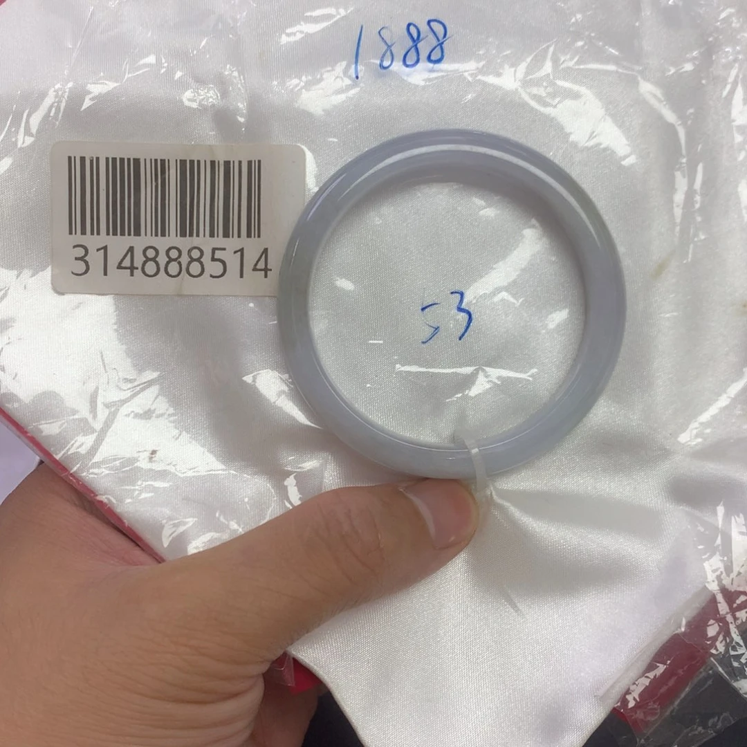 未镶嵌手镯翡翠天然缅甸翡翠手镯