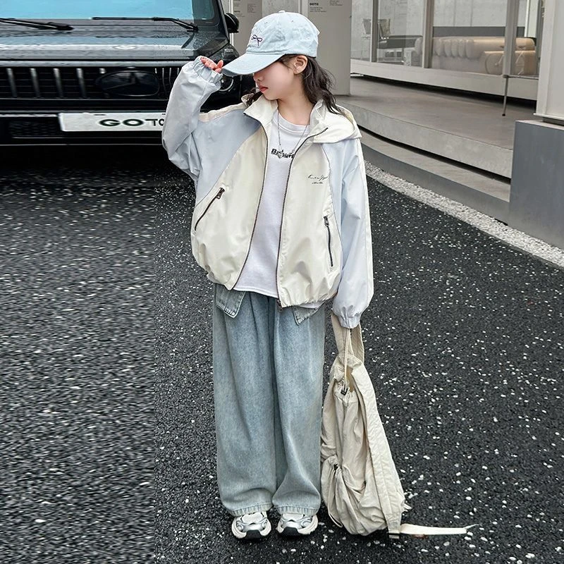 女童外套春秋款2025新款儿童洋气秋装夹克上衣女孩运动网红冲锋衣