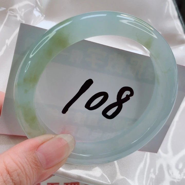 翡翠未镶嵌手镯正61