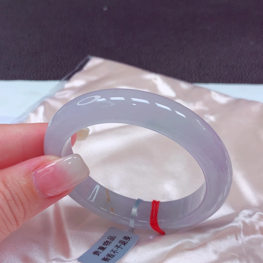 未镶嵌手镯翡翠手镯