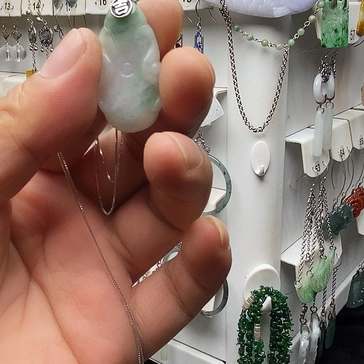 T***0翡翠银S925镶嵌耳饰吊坠