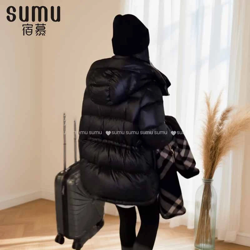 宿慕SUMU经典轻奢鹅绒服2025冬季11-8新款90白鹅绒连帽鹅绒服9056