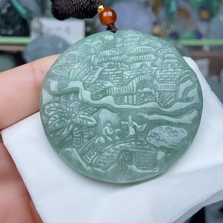 翡翠未镶嵌颈饰翡翠