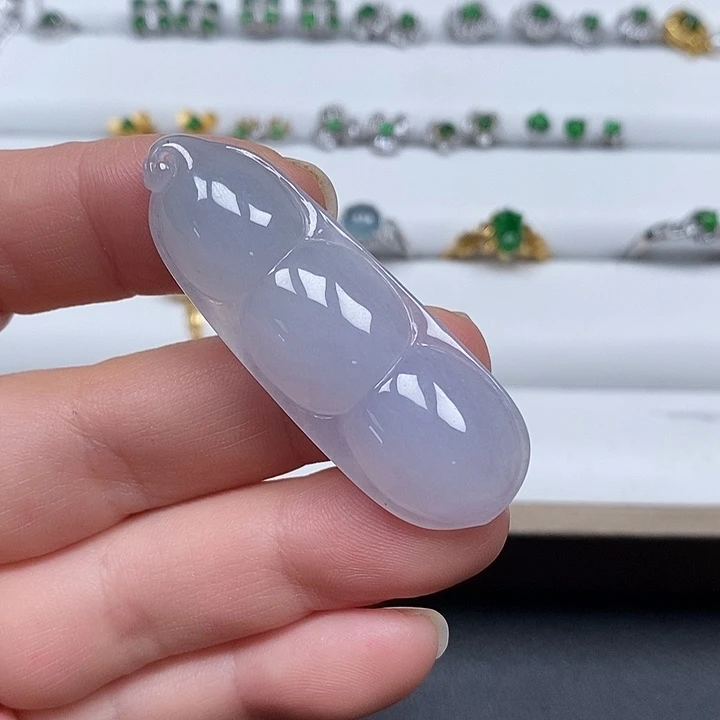 颈饰未镶嵌翡翠福豆