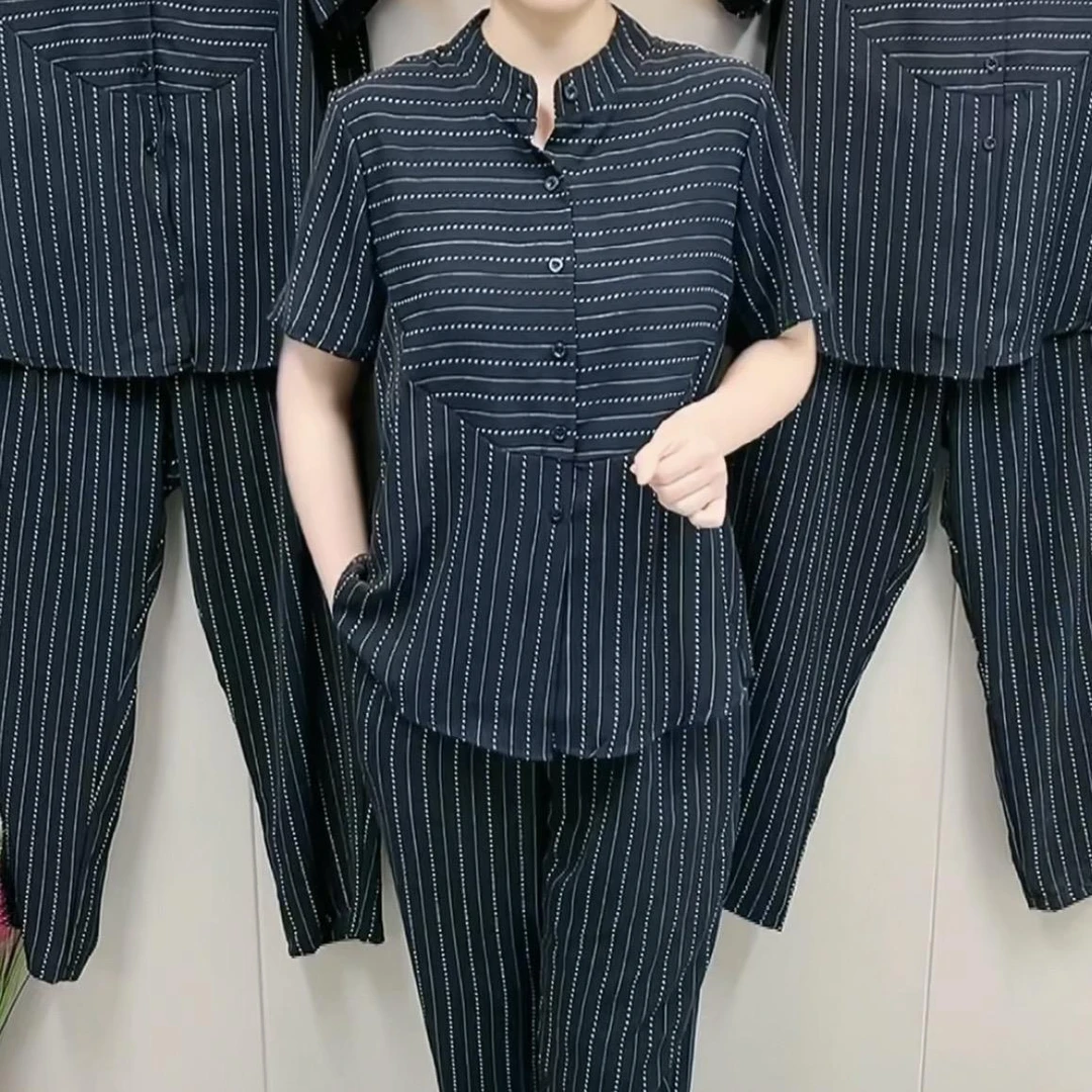 2025夏季新款时尚妈妈套装短袖上衣衬衫+九分休闲裤两件套条纹女