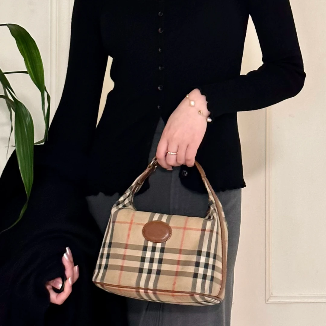 99新 BURBERRY/博柏利 大吉中古/Burberry博柏利战马格纹饭盒包