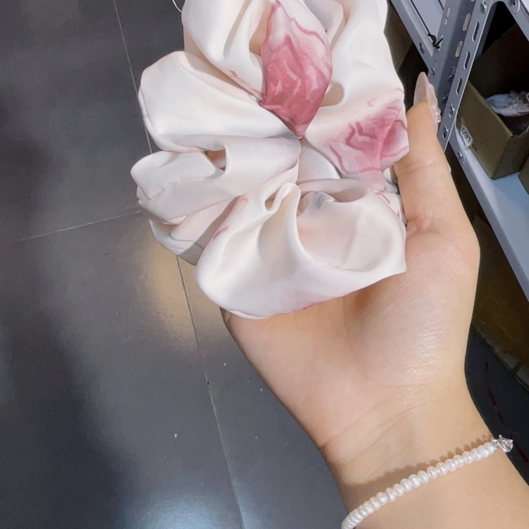 ****媚醋酸（人造纤维）铁合金