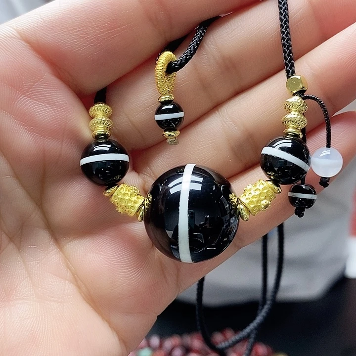 玛瑙/玉髓合金颈饰
