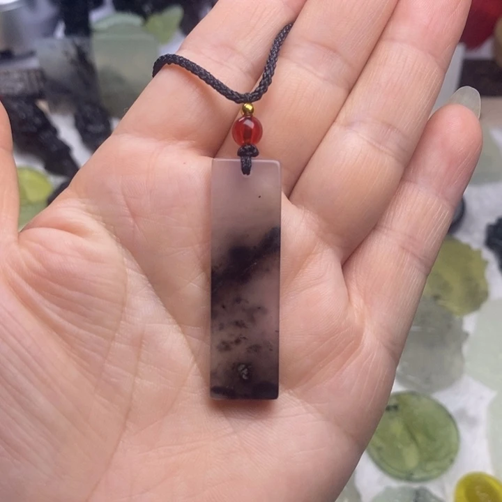 蛇纹石玉合金颈饰