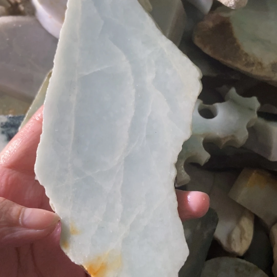 翡翠挂件未镶嵌天然翡翠
