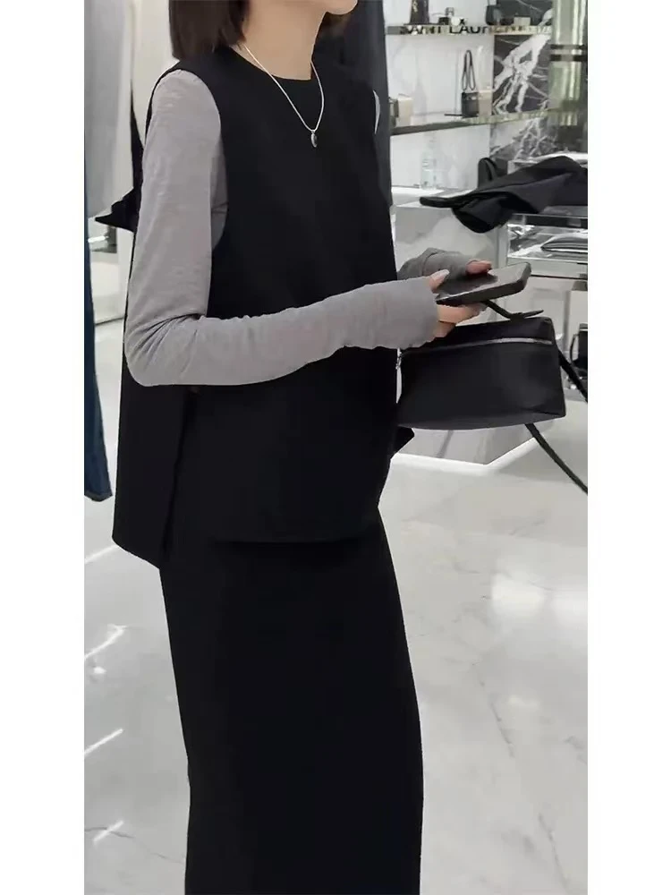 新款早秋2025时尚欧货高品质内搭+纽扣马甲+半身裙显瘦洋气三件套