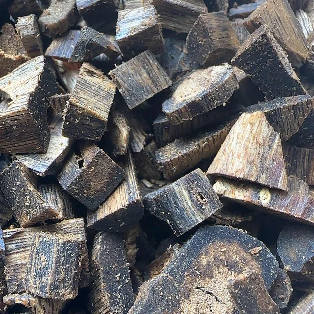 乌身原叶小米粒，味道甜凉味蜜甜，100 克