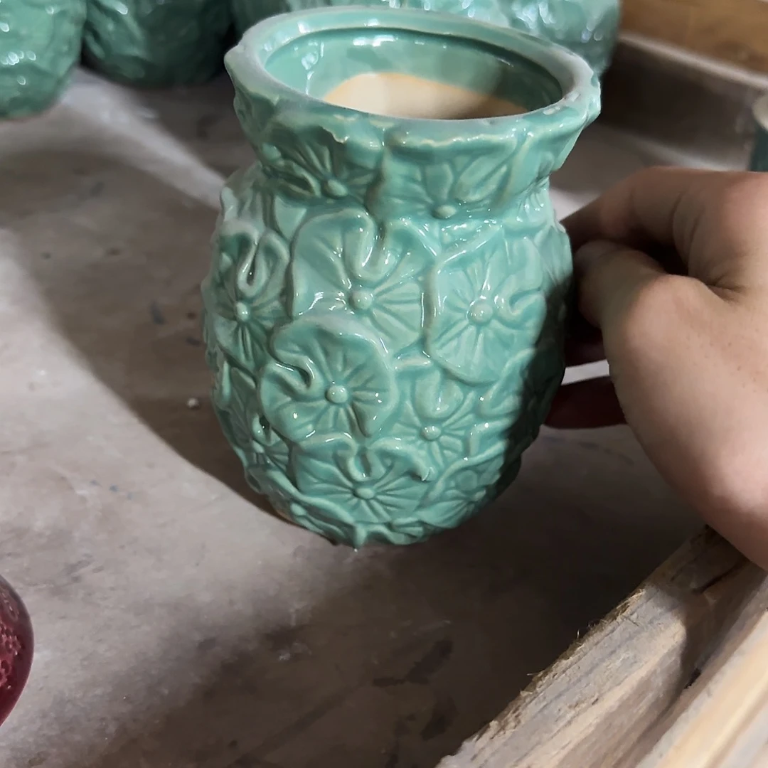 福利局库存尾单·有孔花盆当天满9元发