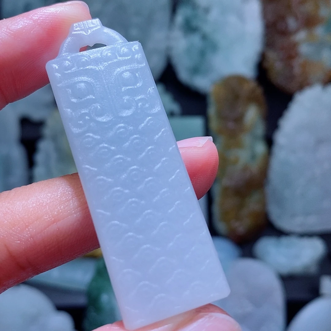 定制翡翠未镶嵌翡翠