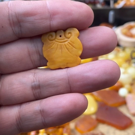 手链琥珀未镶嵌吊坠