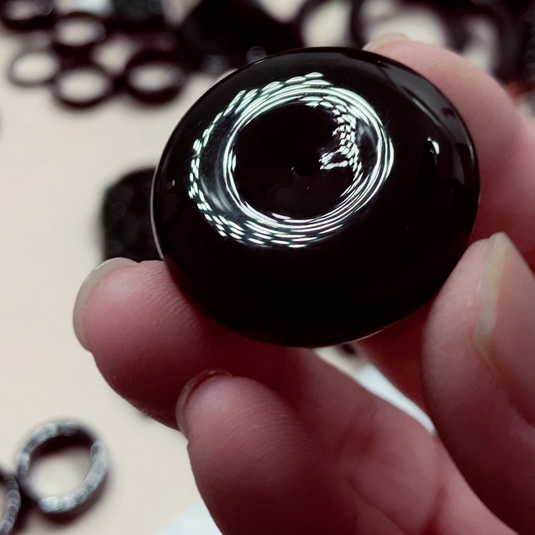 翡翠未镶嵌颈饰先鉴后发一物一证