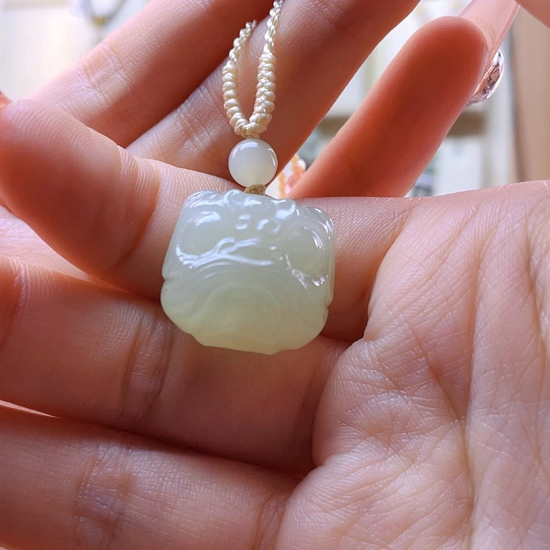 和田玉吊坠(赠链)未镶嵌橘*皮