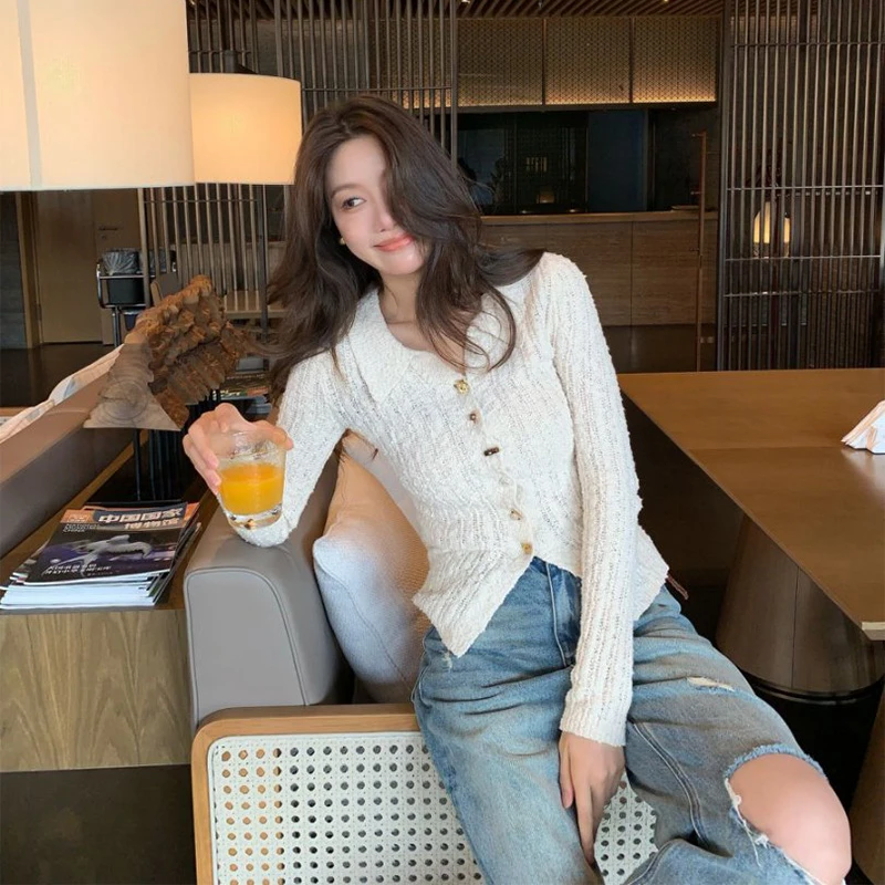 【ALONE SAVOR】自成焦点 高级肌理感镂空设计凸显腰线短款毛衣1035