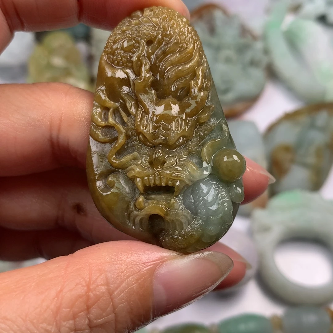 定制翡翠未镶嵌翡翠