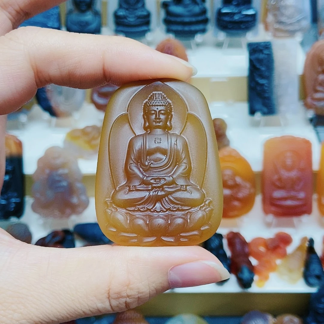 玛瑙/玉髓颈饰未镶嵌意*