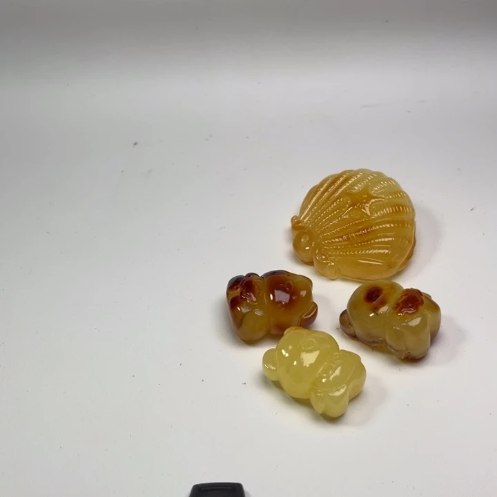 琥珀颈饰未镶嵌琥珀蜜蜡