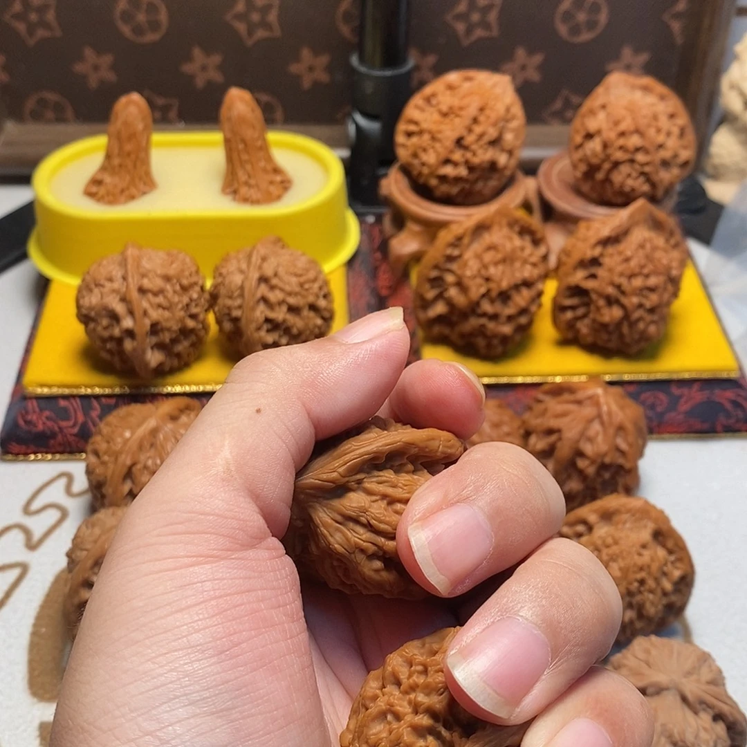 贝***宁文玩核桃把件精品野生