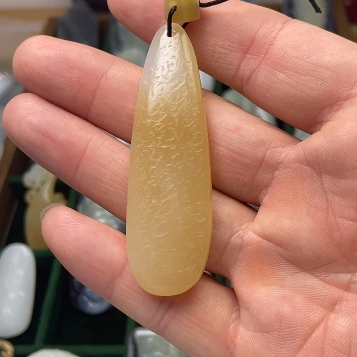 和田玉未镶嵌颈饰19