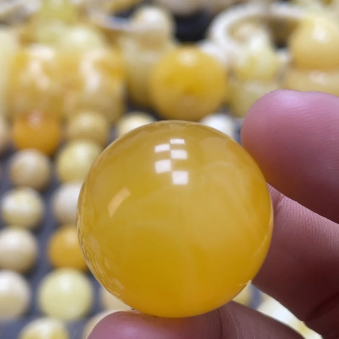 蜜蜡未镶嵌裸石25.2mm焦皮