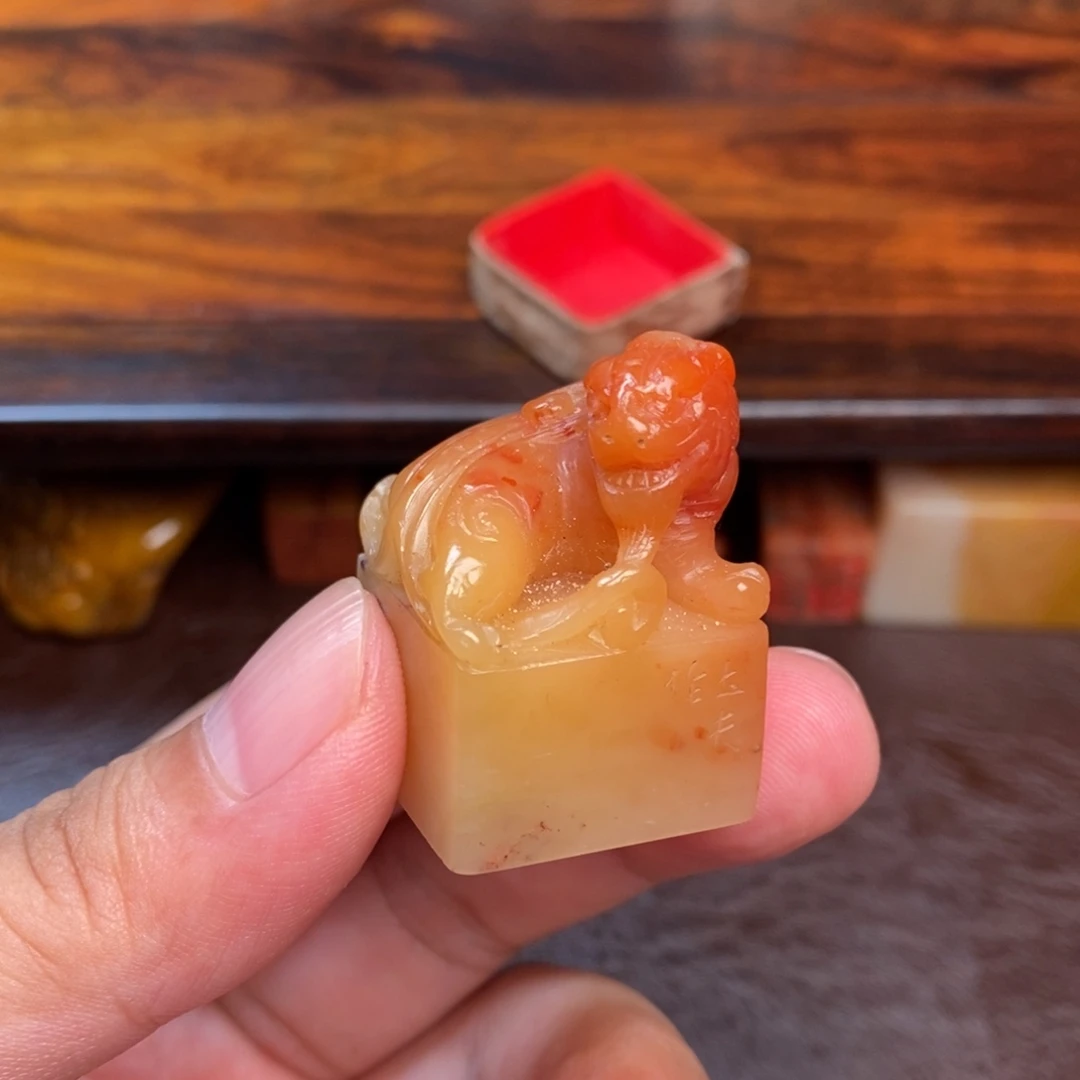 水***华寿山石收藏作品石